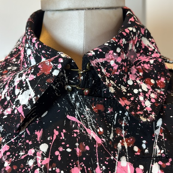 Norma Kamali Trench Coat Paint Splatter
Size M - Bold Artistic Statement Piece - Picture 3 of 15